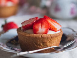 STRAWBERRY AND TRUFFLE BALSAMIC TARTS